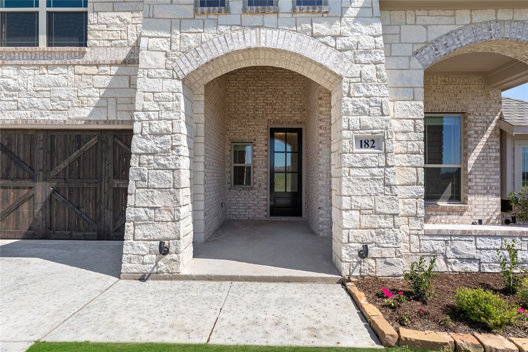 182 Memory Lane Waxahachie TX 75165