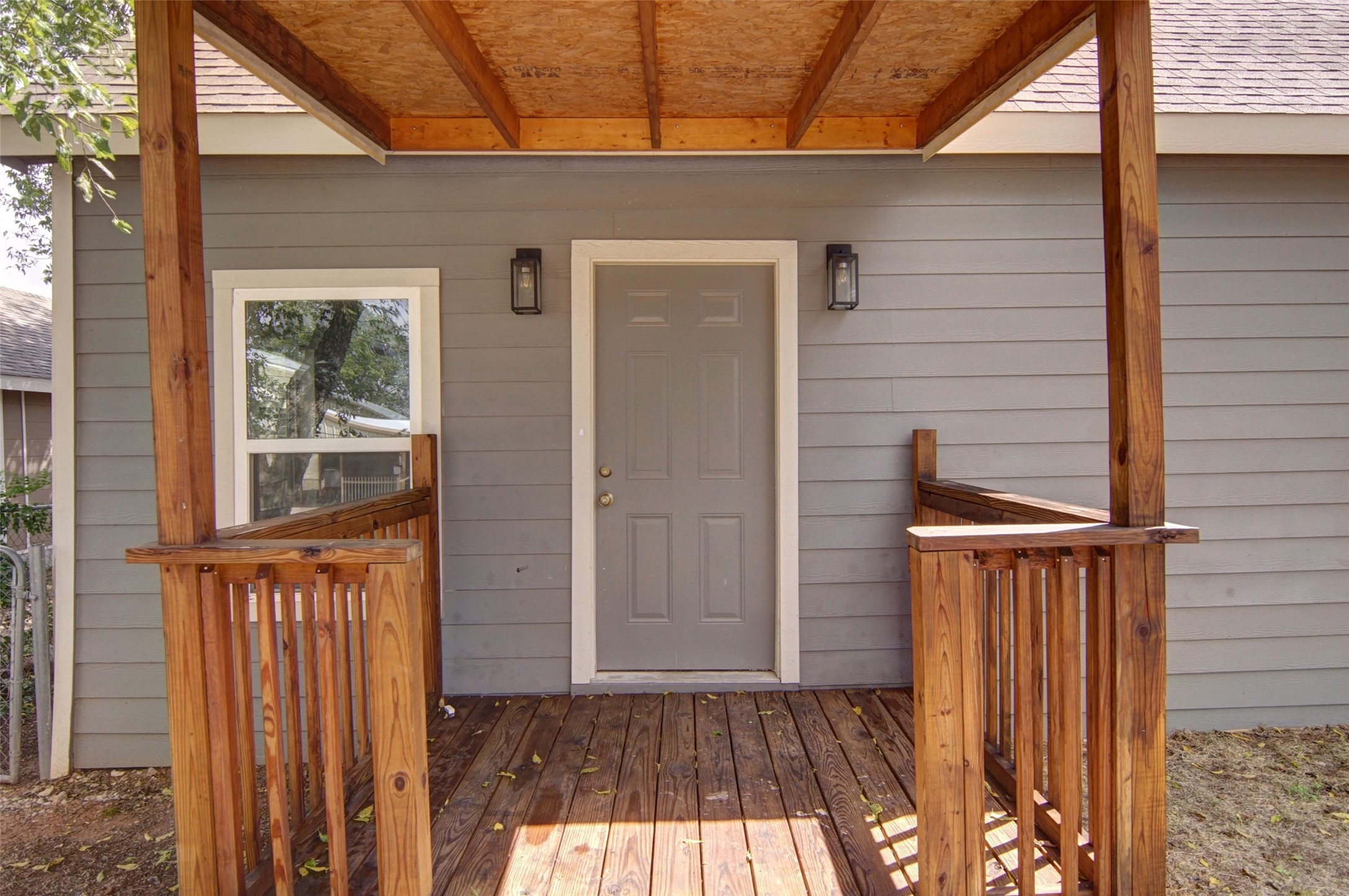 611 SE 2nd Avenue Mineral Wells TX 76067