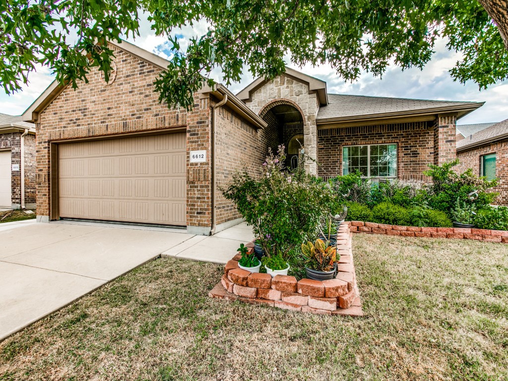 6612 Friendsway Drive Fort Worth TX 76137