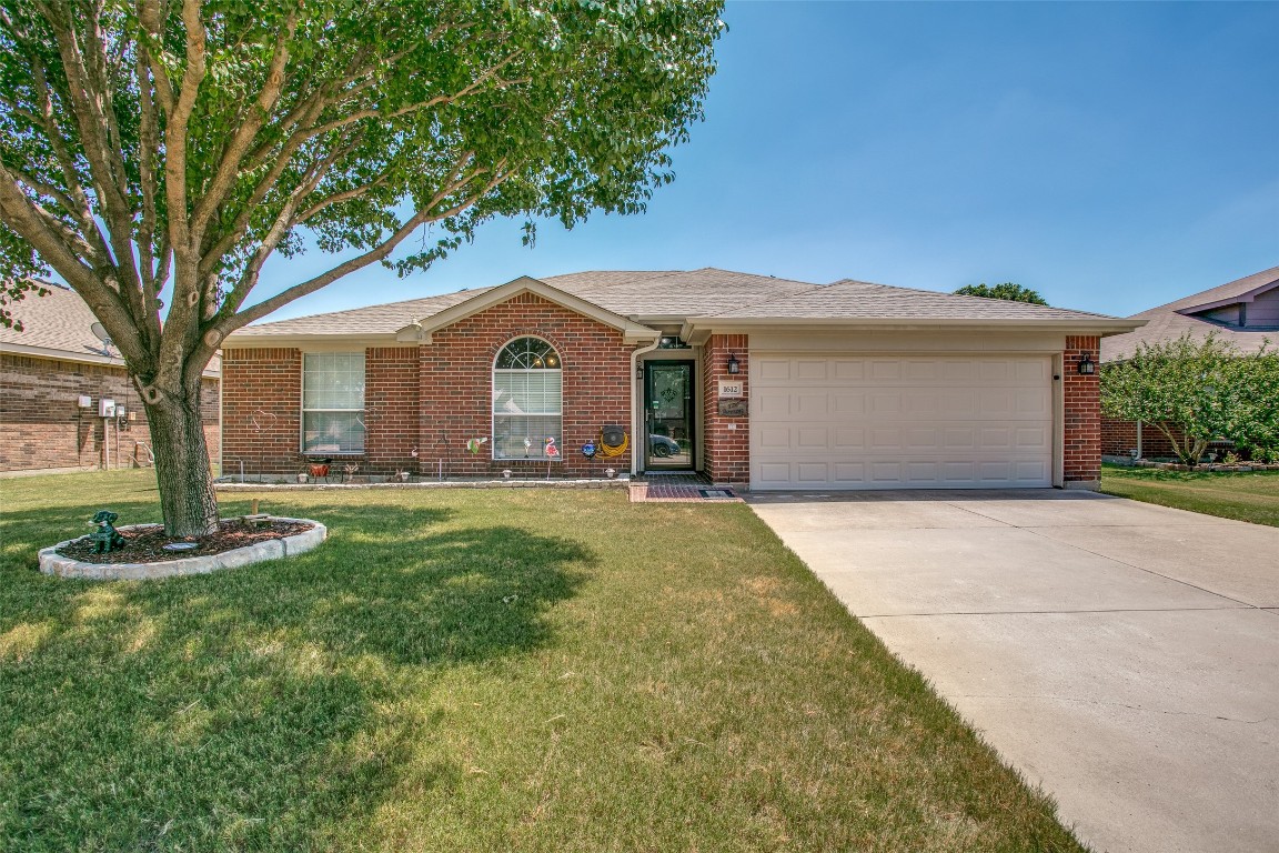 1612 Appaloosa Drive Krum TX 76249
