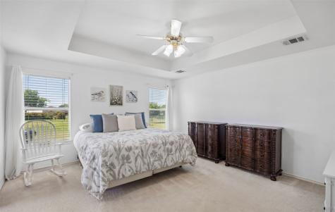 1015 Meadow Hill Drive Lavon TX 75166