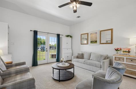 1015 Meadow Hill Drive Lavon TX 75166