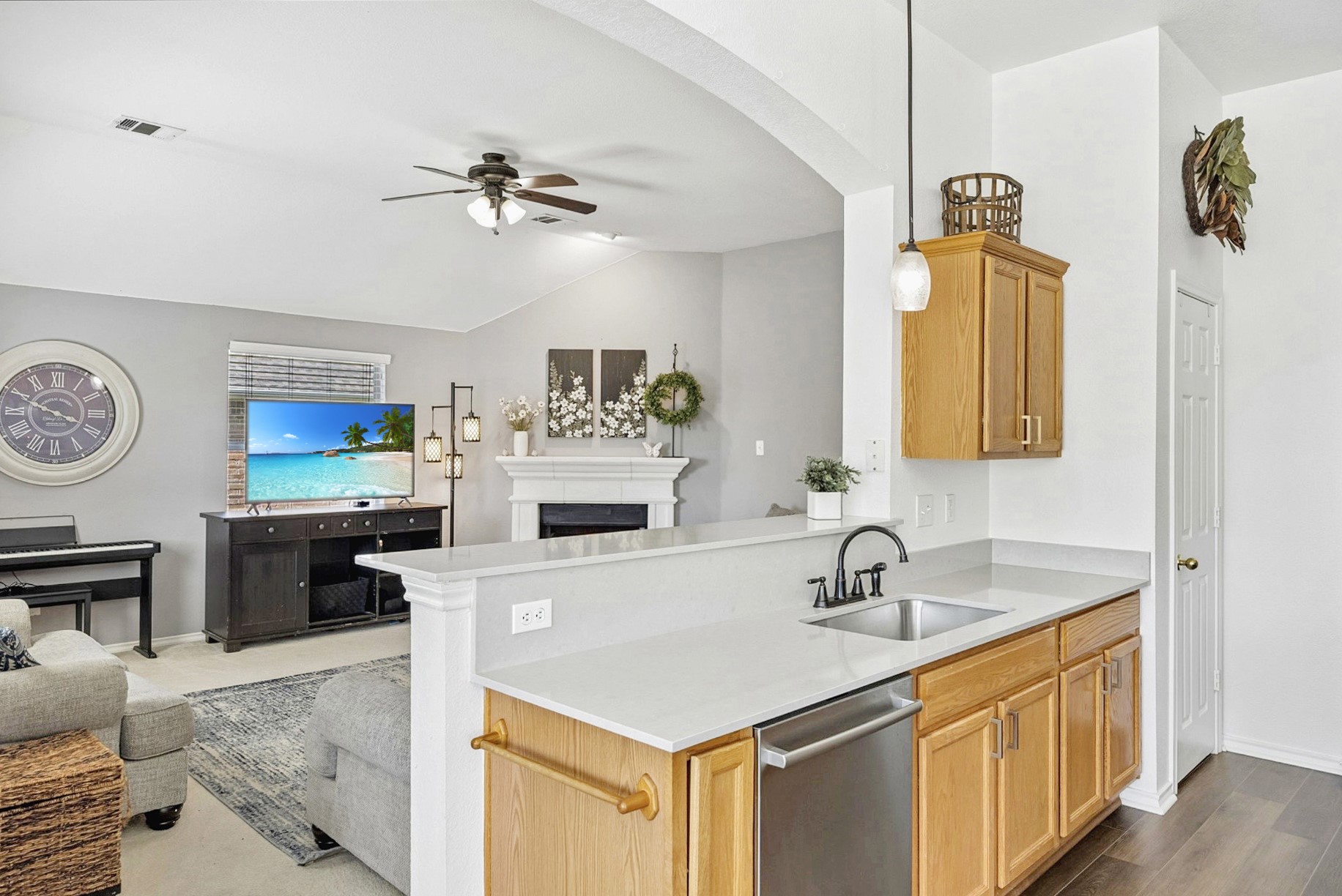1015 Meadow Hill Drive Lavon TX 75166
