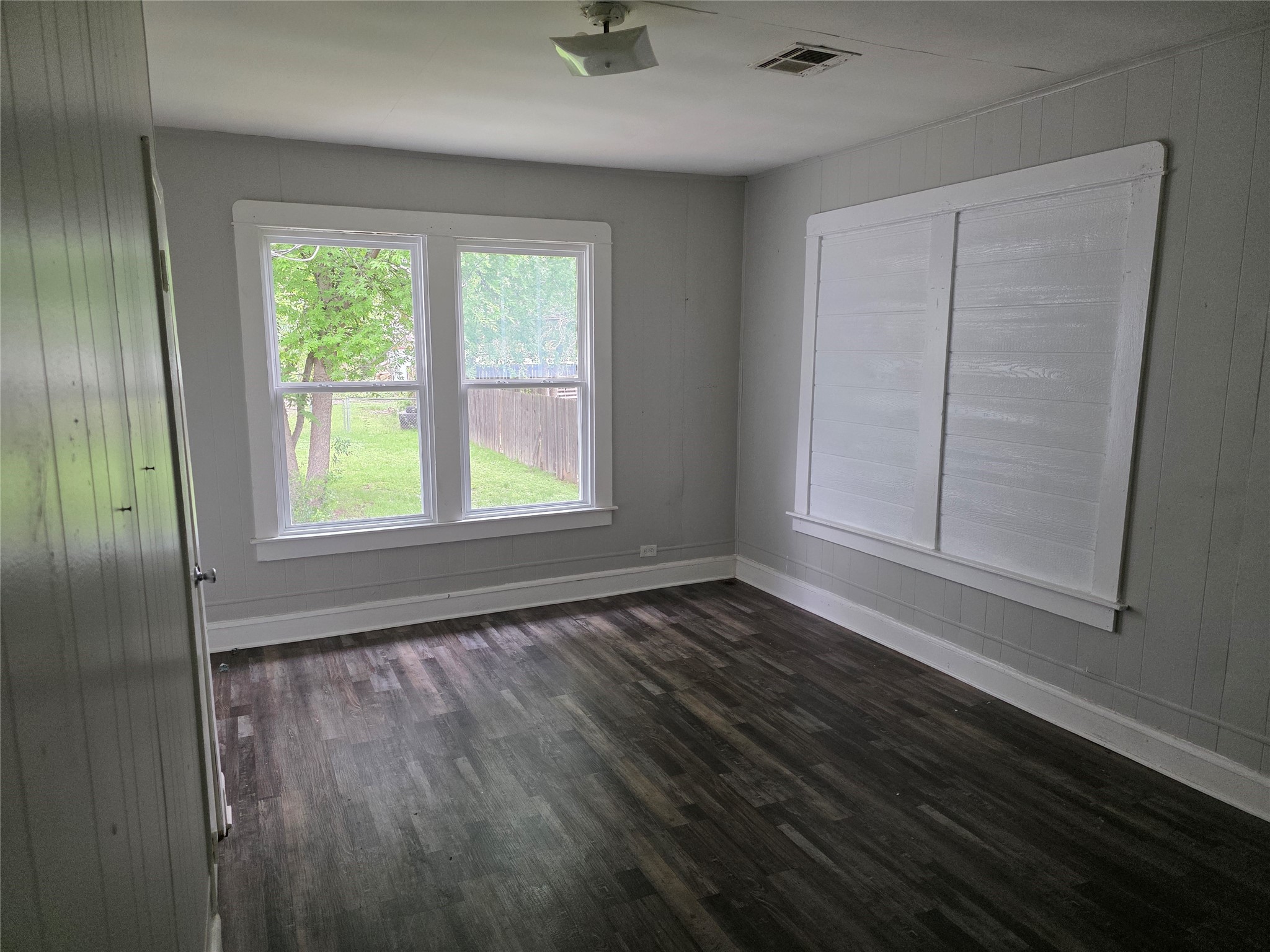 2523 Sanger Avenue Waco TX 76707