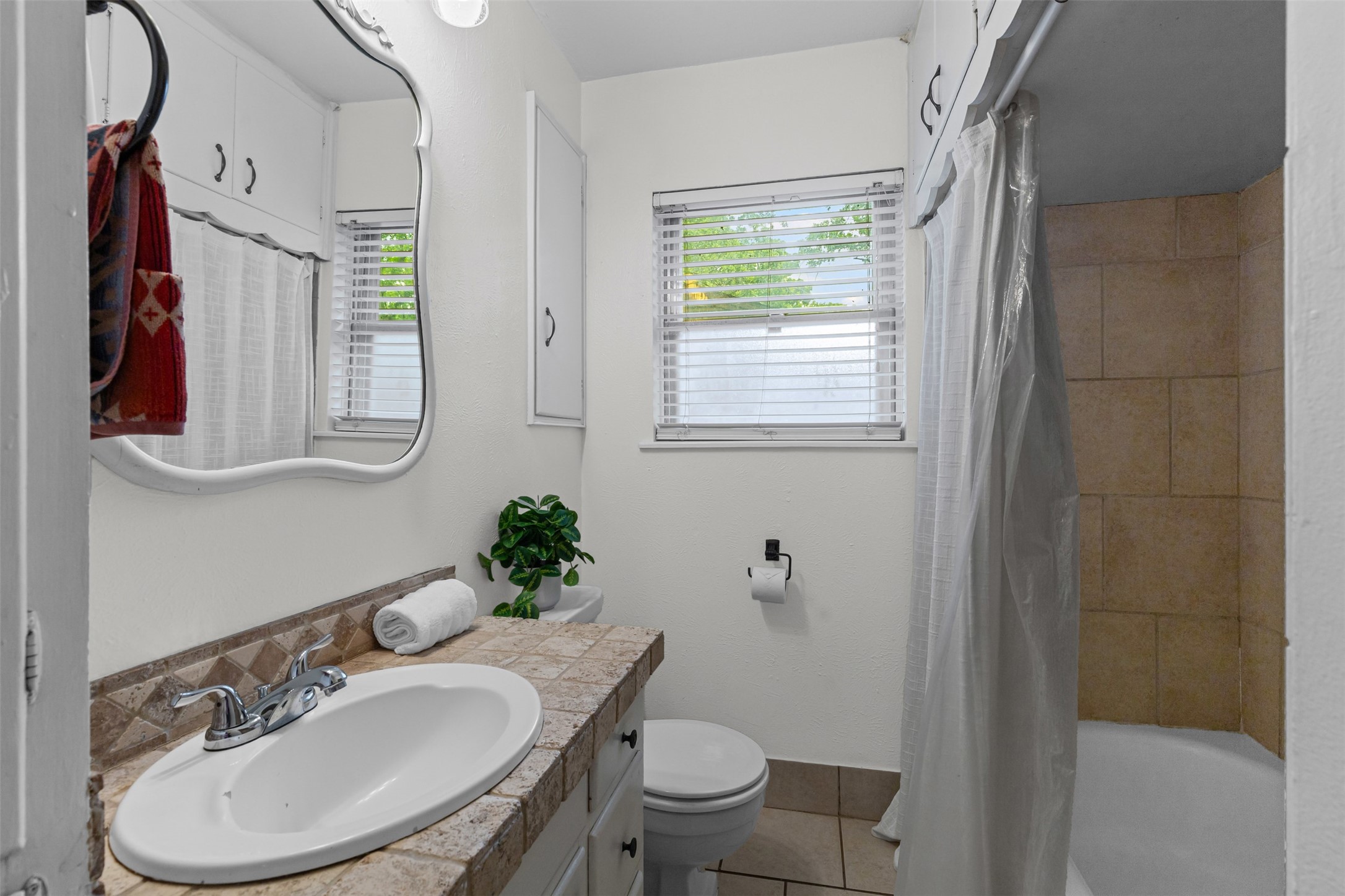 1404 Bluebonnet Trail Arlington TX 76013