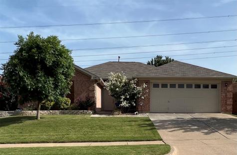 2206 Green Mere Drive Arlington TX 76001