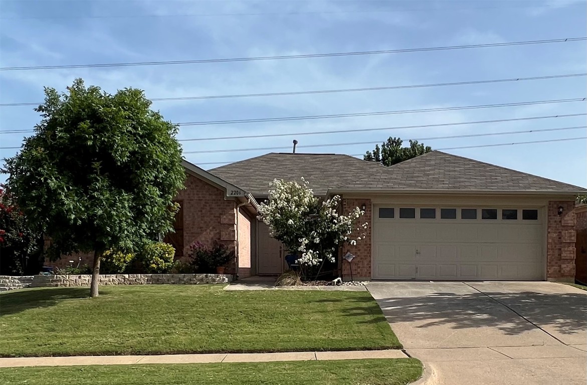 2206 Green Mere Drive Arlington TX 76001