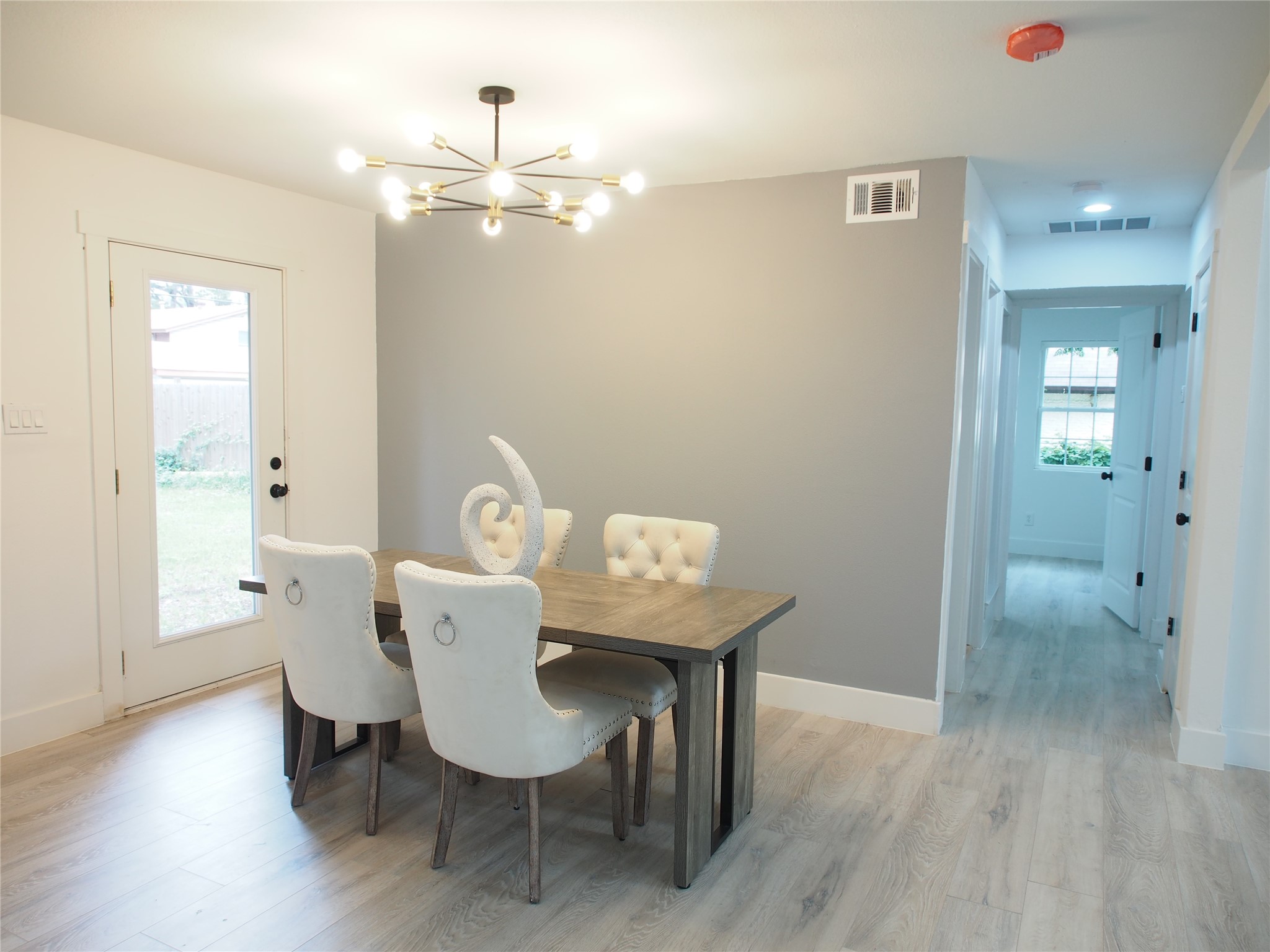 1703 Foster Drive Arlington TX 76012