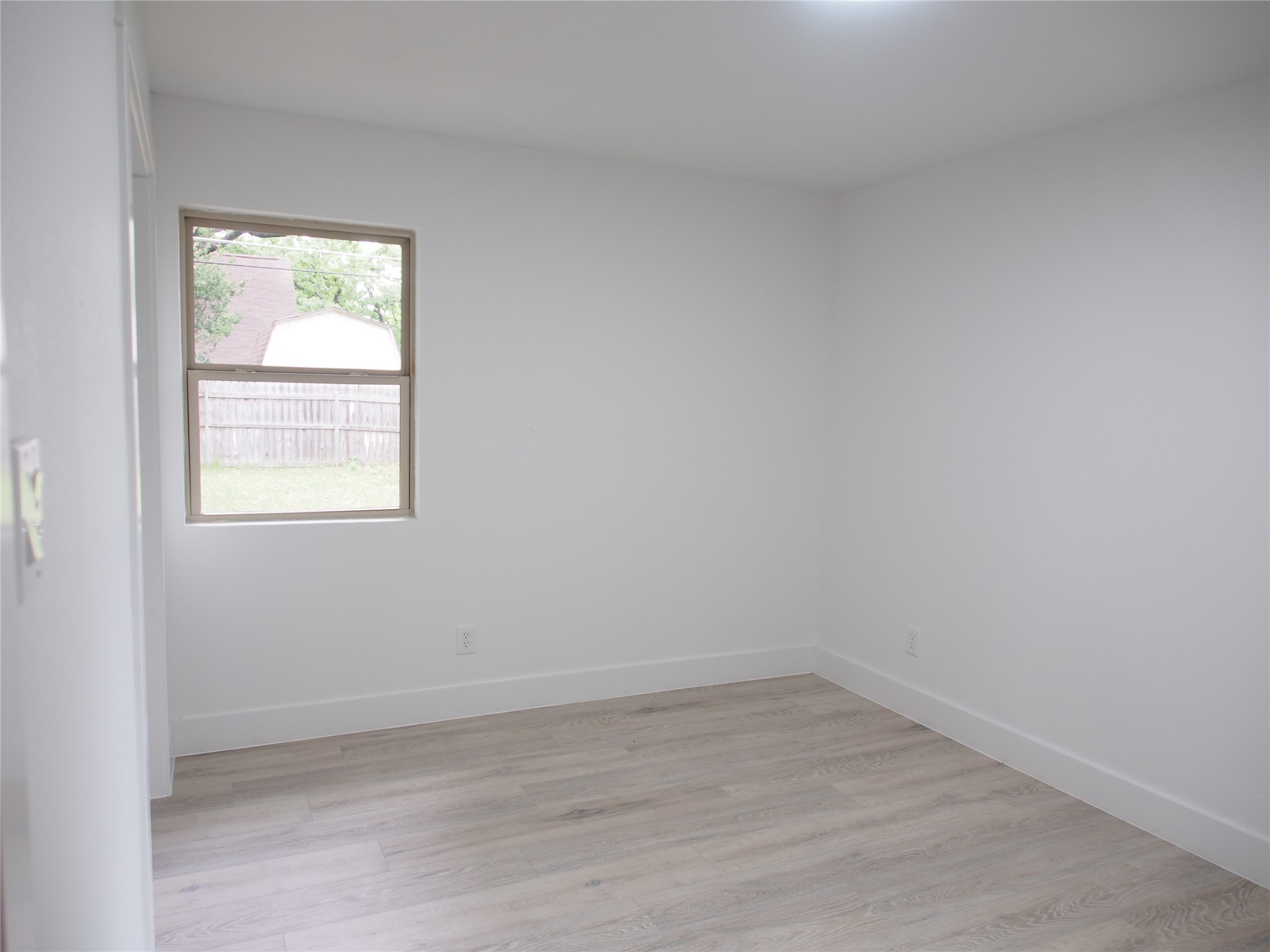 1703 Foster Drive Arlington TX 76012