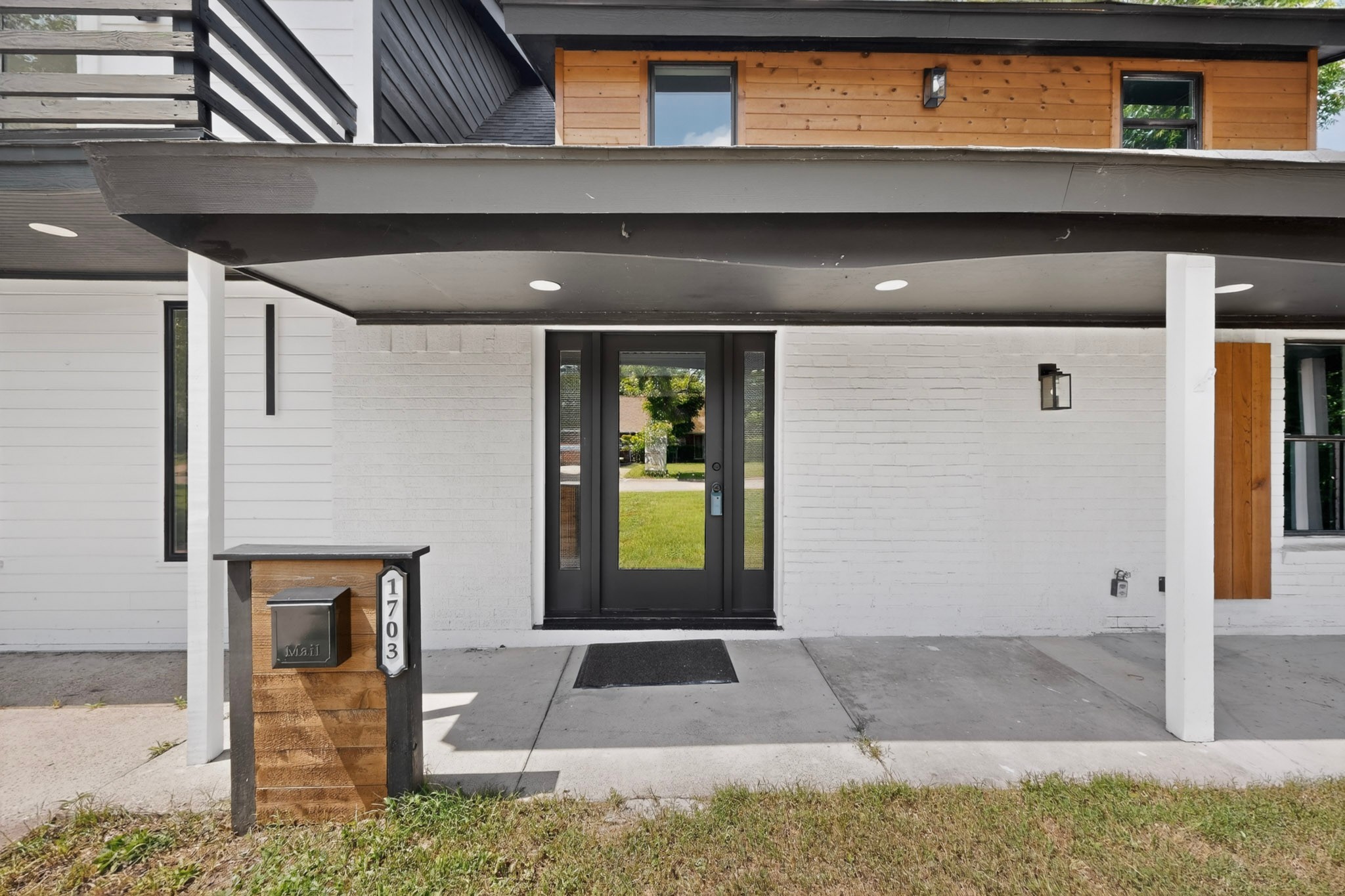 1703 Foster Drive Arlington TX 76012