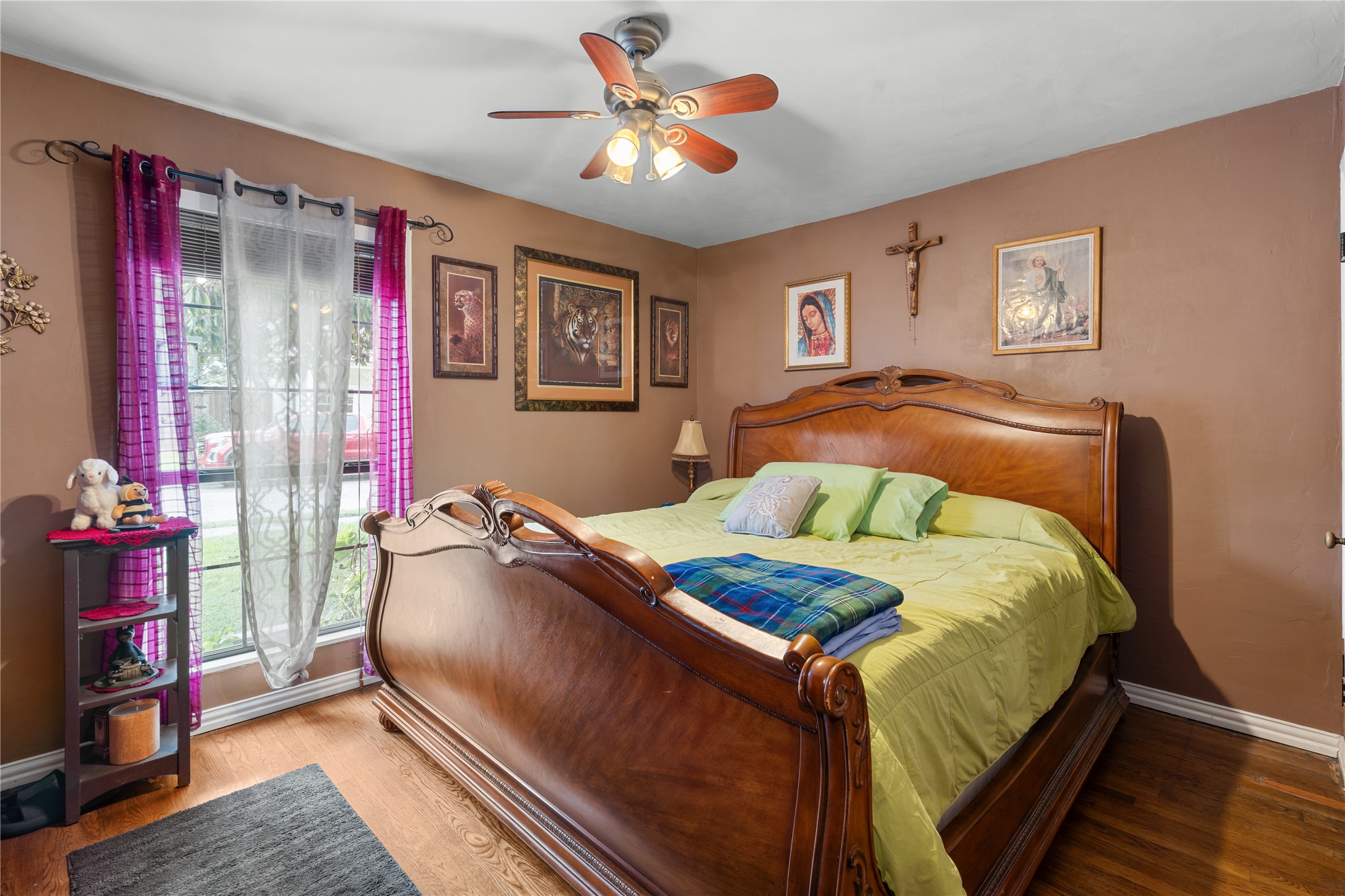 6038 Goodwin Avenue Dallas TX 75206