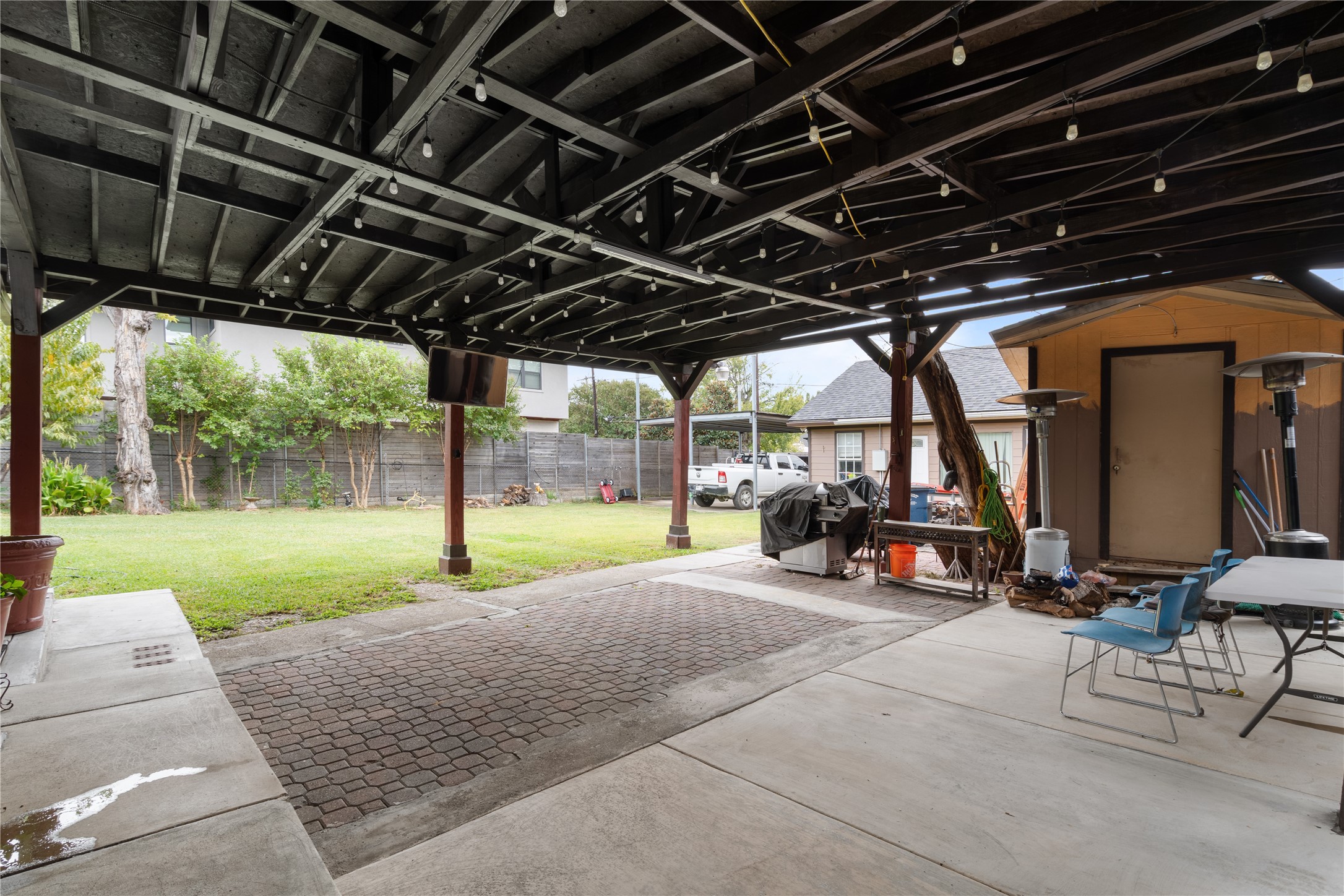 6038 Goodwin Avenue Dallas TX 75206
