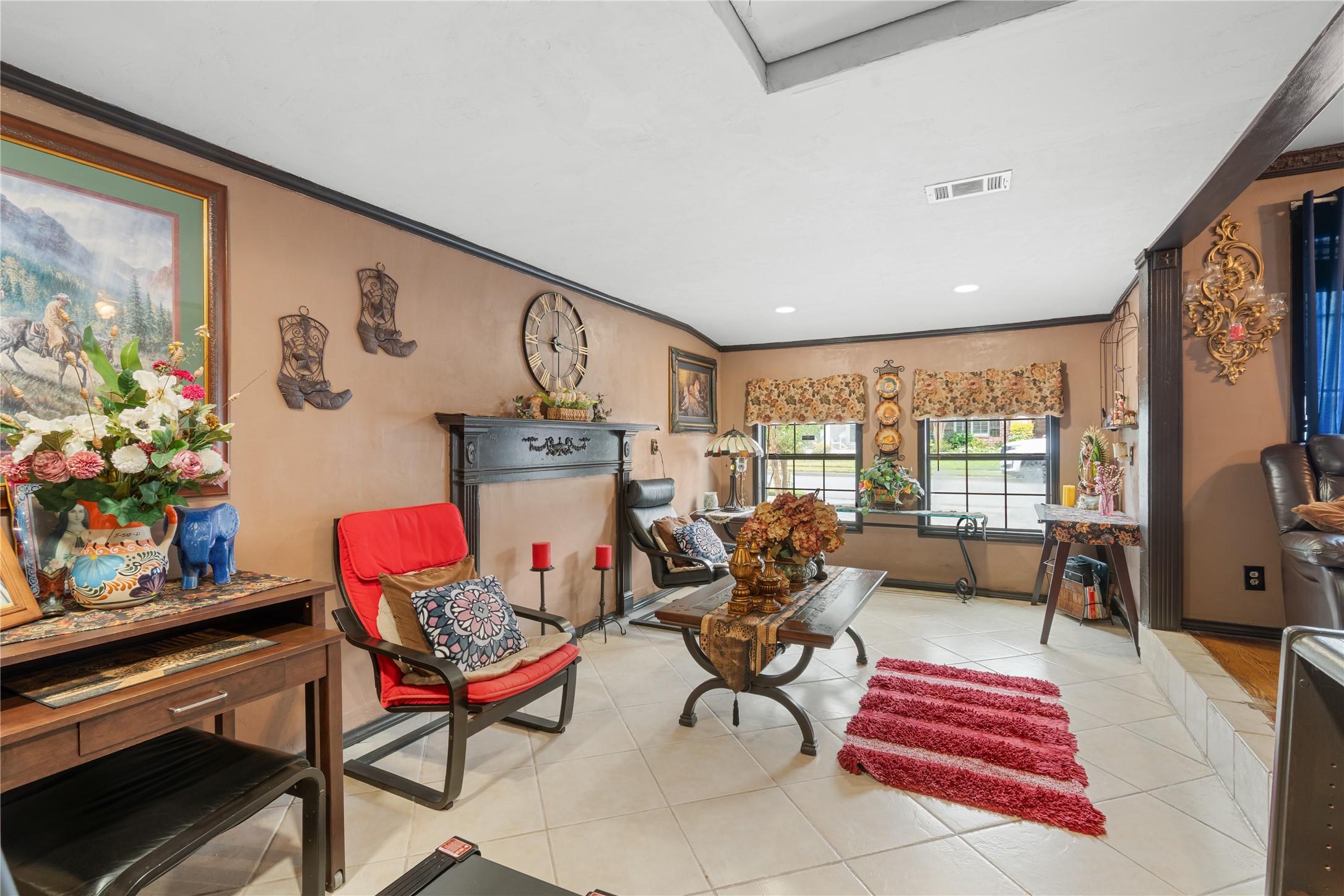 6038 Goodwin Avenue Dallas TX 75206