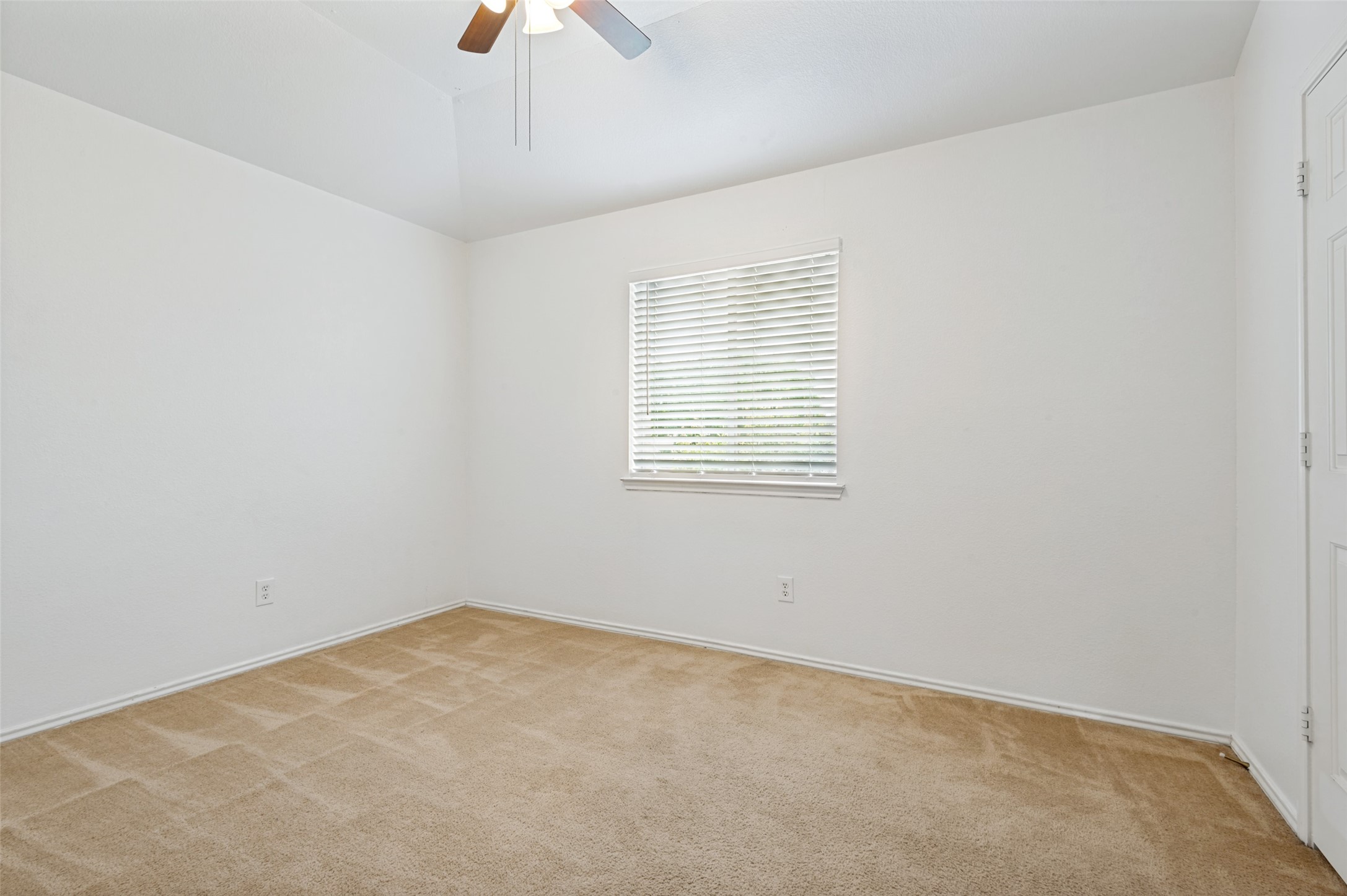 3231 Torio Grand Prairie TX 75054