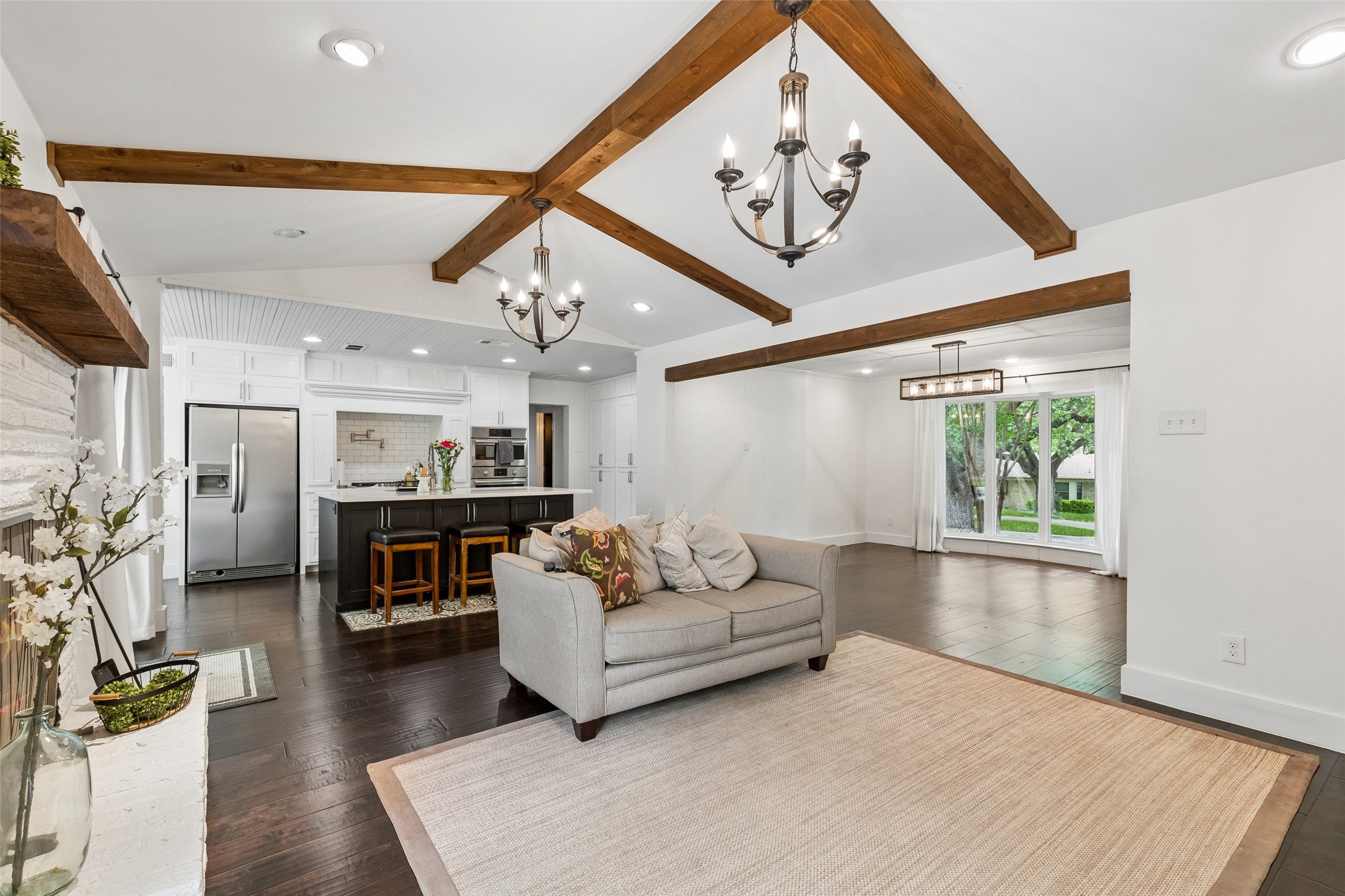 2808 Reedcroft Drive Farmers Branch TX 75234