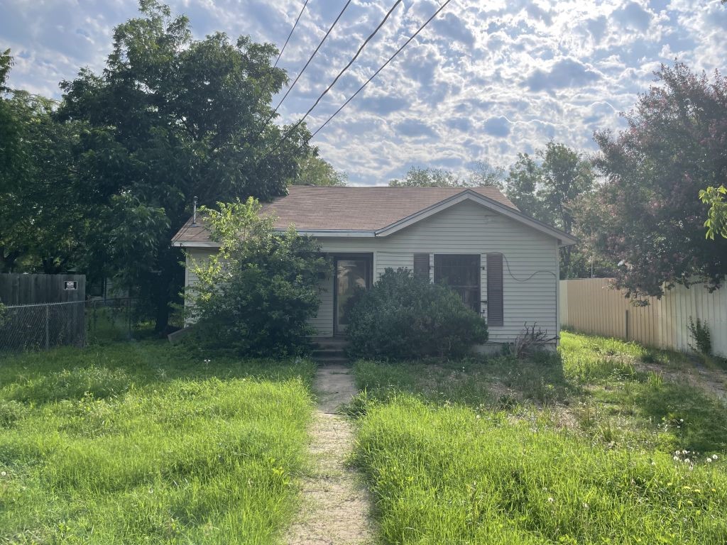 1017 Maxfield Street Waco TX 76705