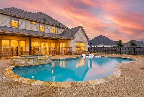 57 Independence Trail Waco TX 76708