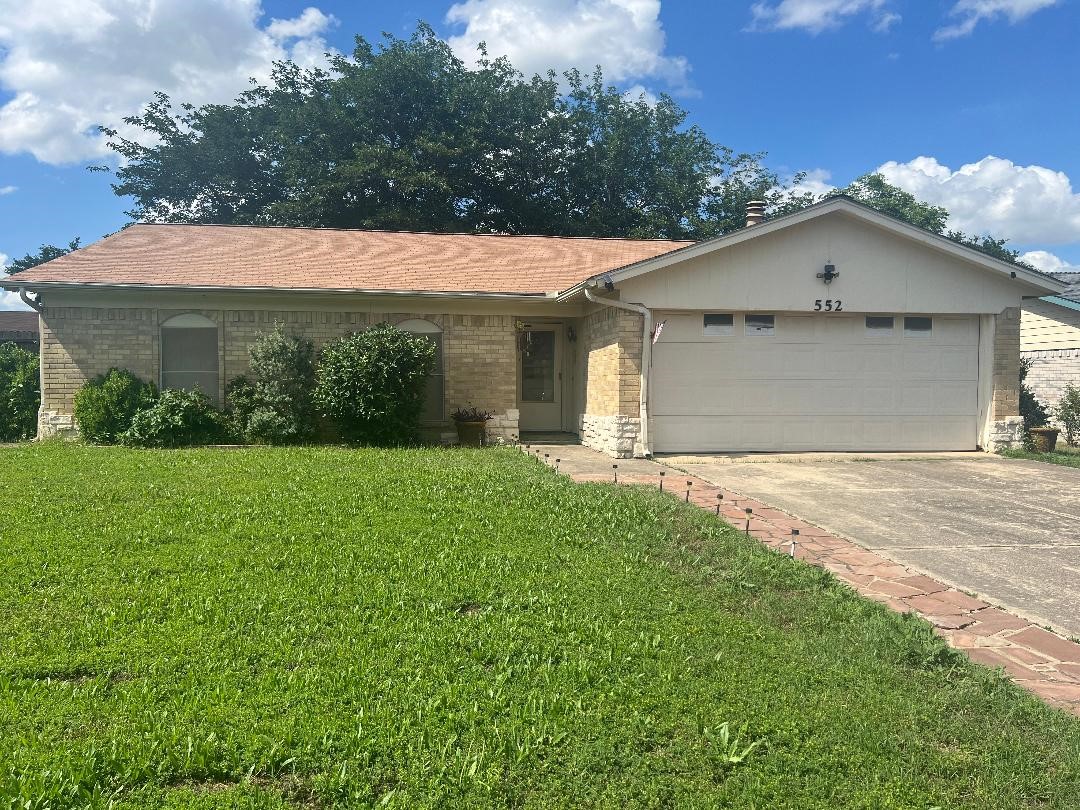 552 Cole Avenue Saginaw TX 76179