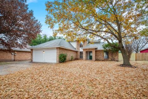 4217 Whitman Lane Grand Prairie TX 75052