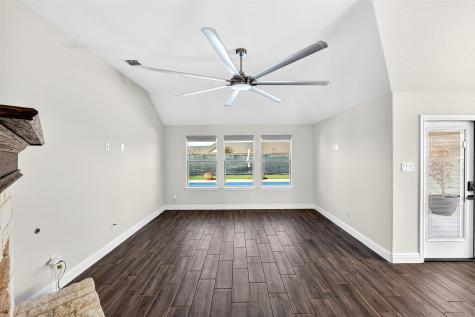 1739 Riviera Drive Waxahachie TX 75165