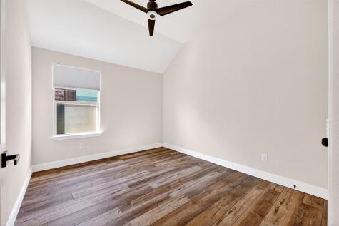 1739 Riviera Drive Waxahachie TX 75165