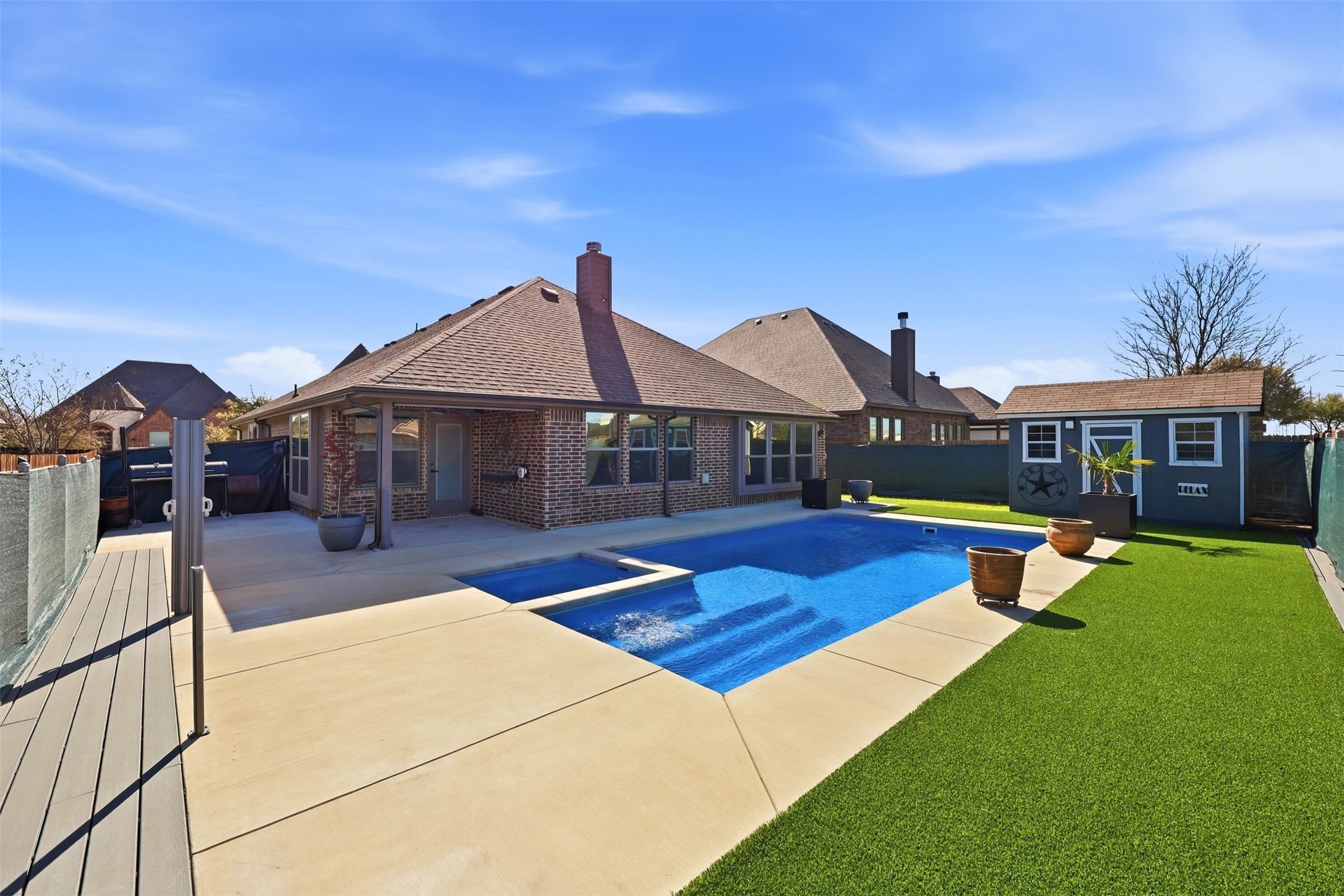 1739 Riviera Drive Waxahachie TX 75165