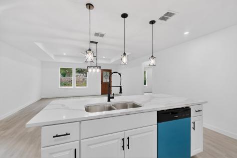8112 Arlene Lane Dallas TX 75217