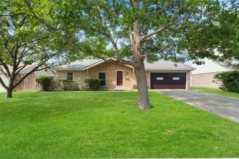 121 Ocean Drive Richardson TX 75081