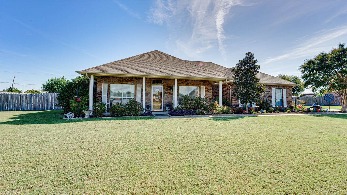 1093 E Sharpshire Drive Waxahachie TX 75165