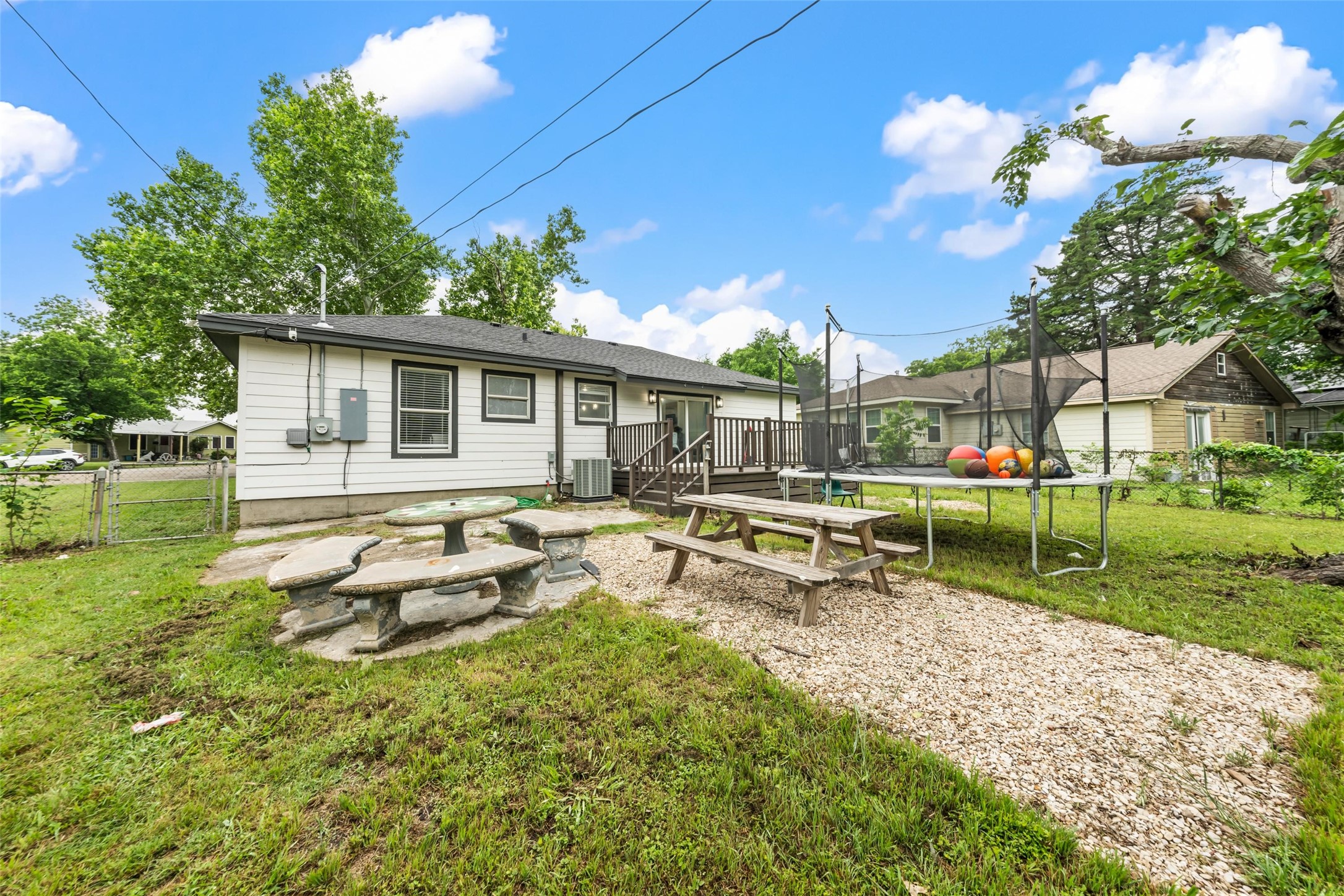 1616 Shelburne Street Waco TX 76711