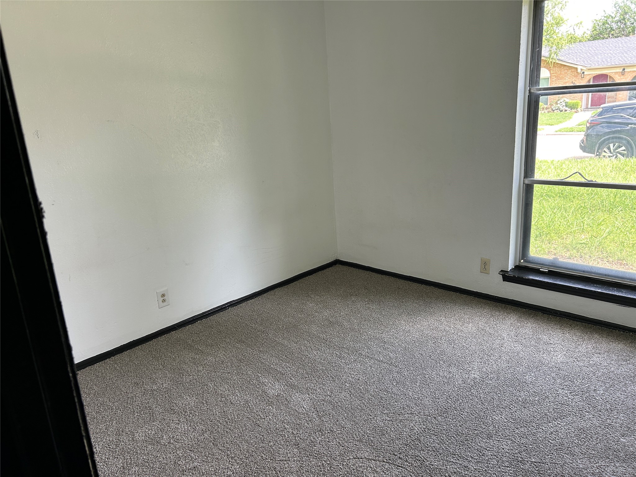 1033 Rockledge Drive Garland TX 75043