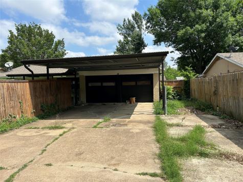 1033 Rockledge Drive Garland TX 75043