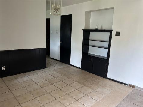 1033 Rockledge Drive Garland TX 75043