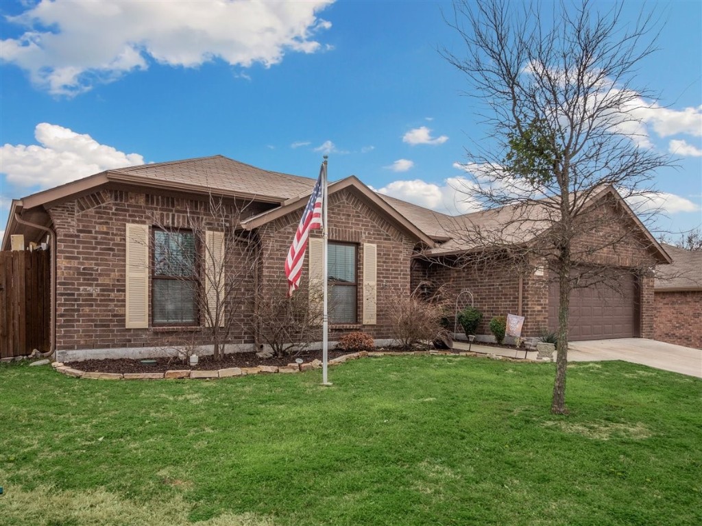 608 Meadowview Street Farmersville TX 75442