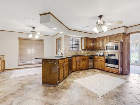 1512 Faringdon Drive Plano TX 75075