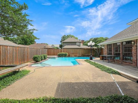1512 Faringdon Drive Plano TX 75075