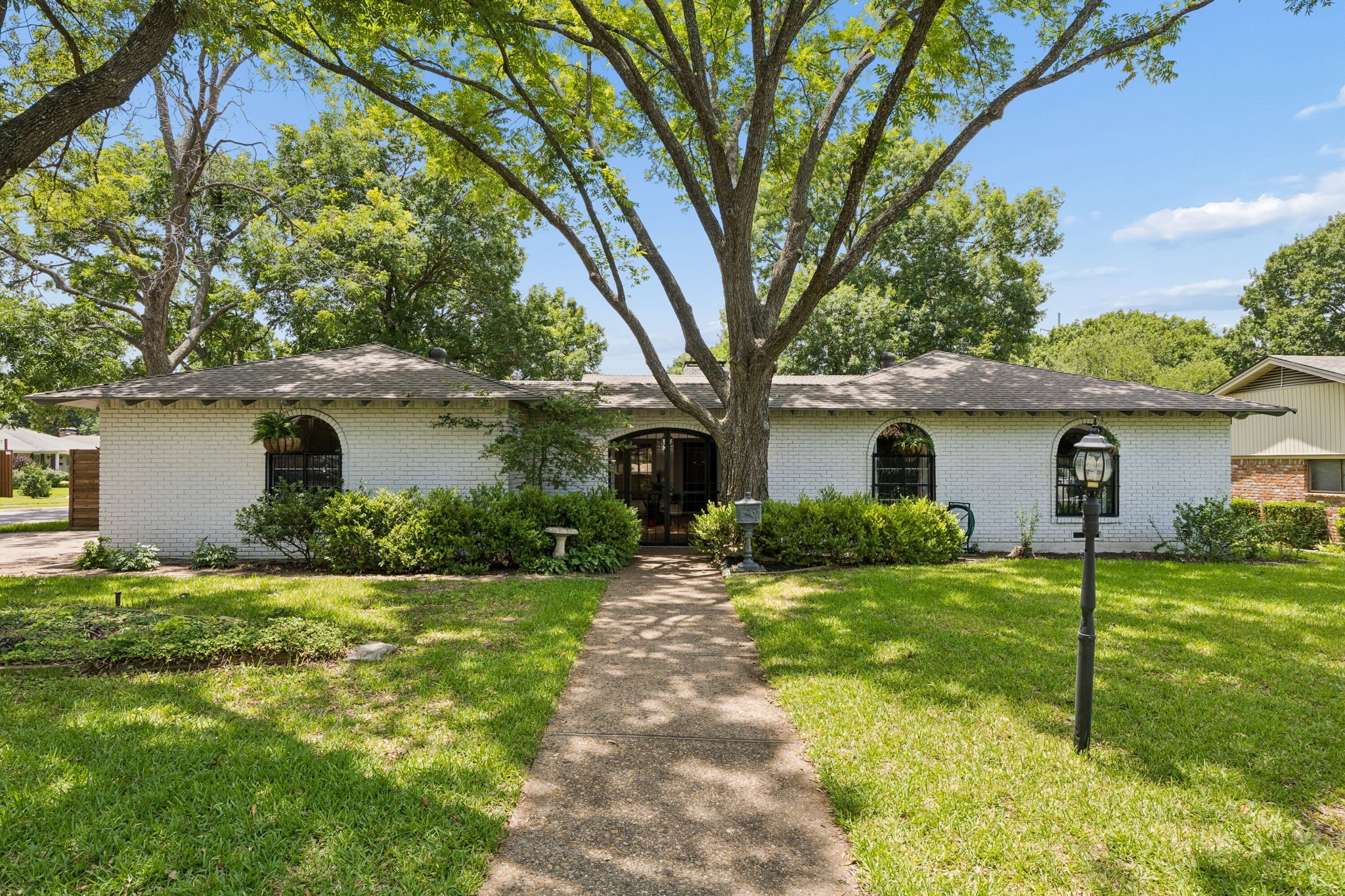 9519 Springwater Drive Dallas TX 75228