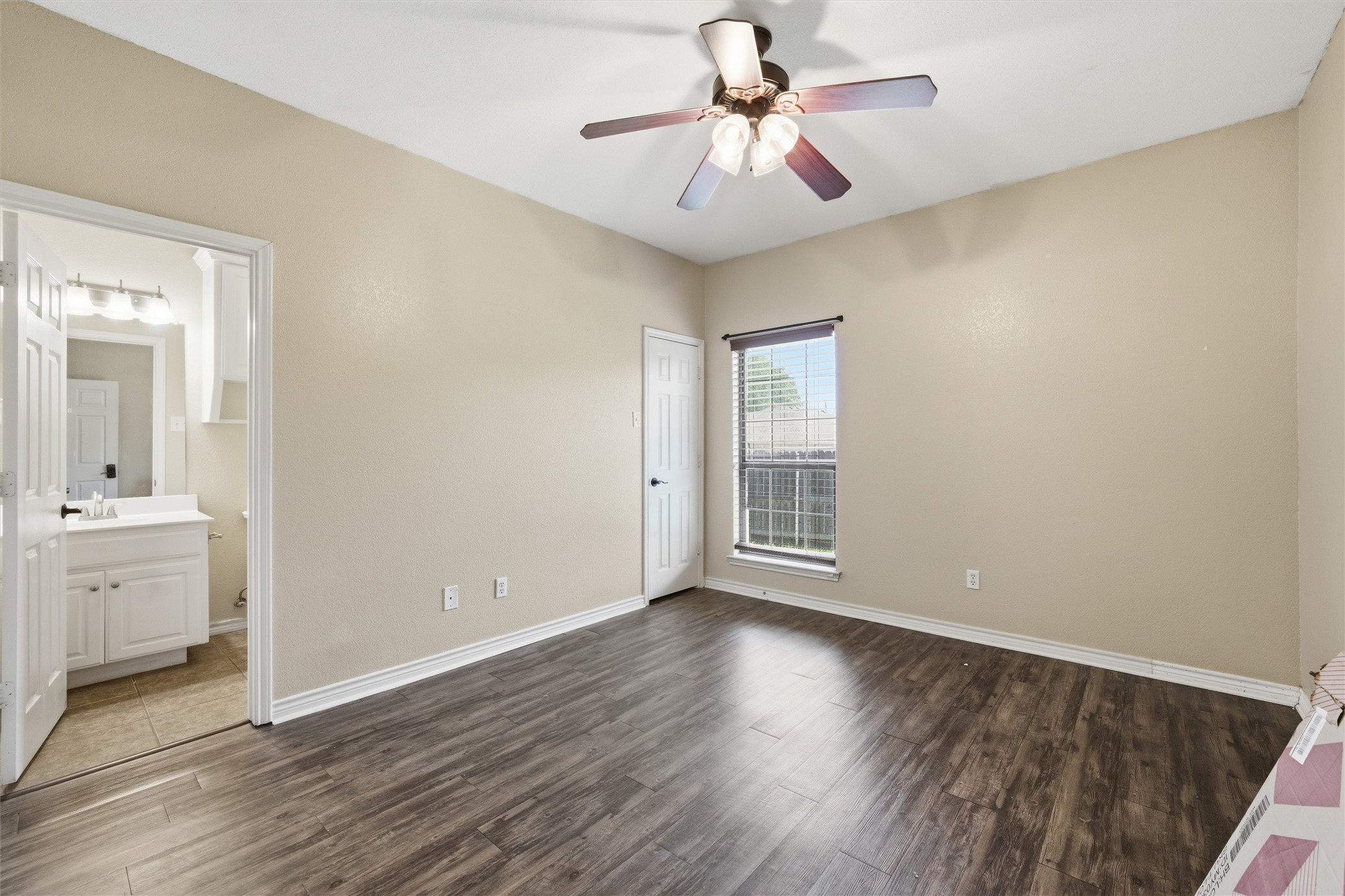 221 Gurley Lane Waco TX 76706