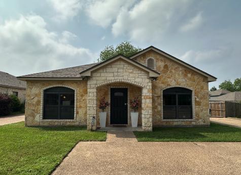 221 Gurley Lane Waco TX 76706