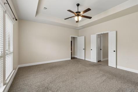 1683 St Croix Street Burleson TX 76028