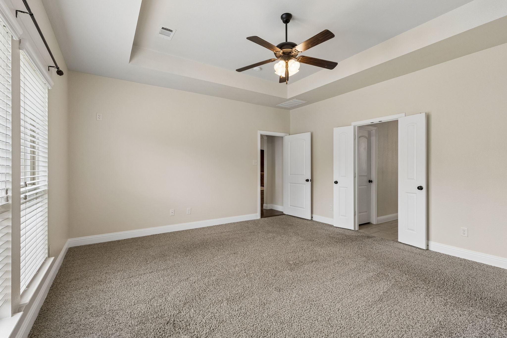 1683 St Croix Street Burleson TX 76028