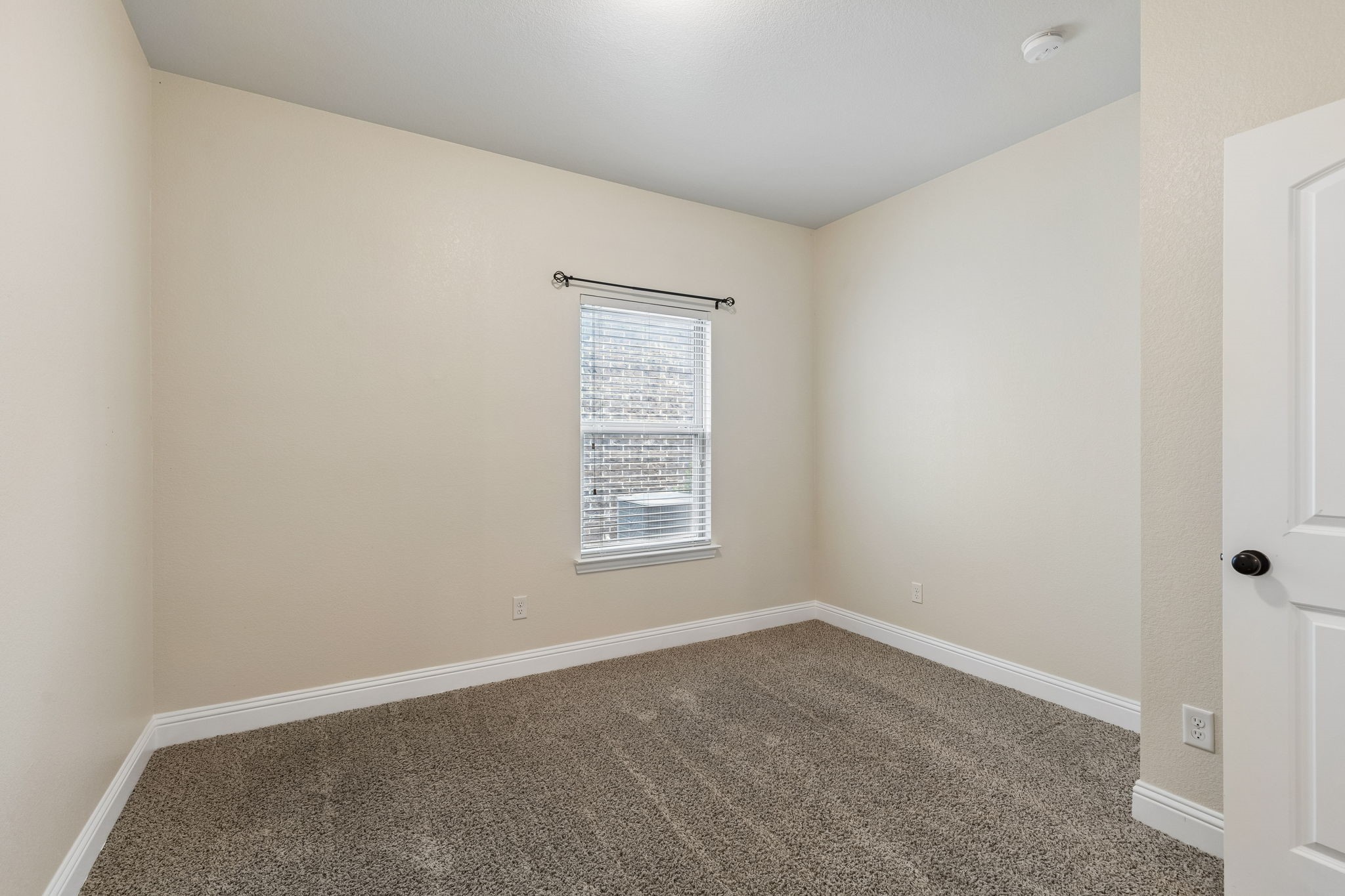 1683 St Croix Street Burleson TX 76028