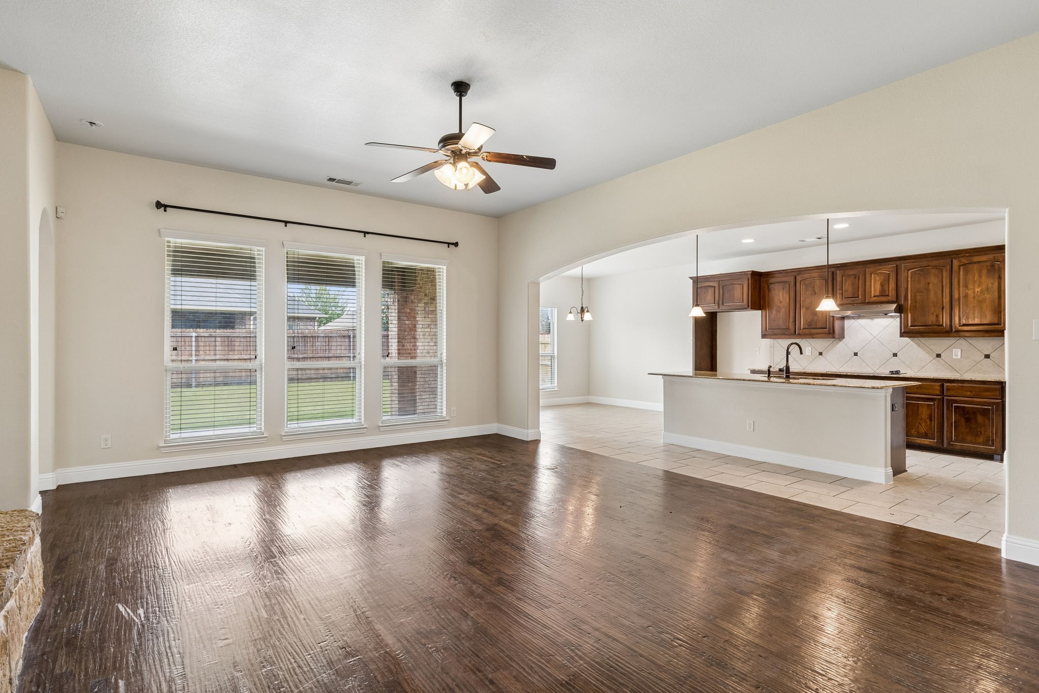 1683 St Croix Street Burleson TX 76028