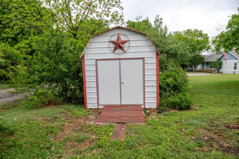 4449 County Road 895 Princeton TX 75407