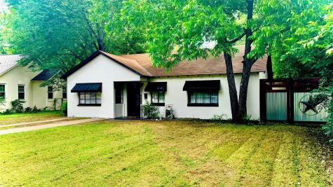 644 Schieme Street River Oaks TX 76114