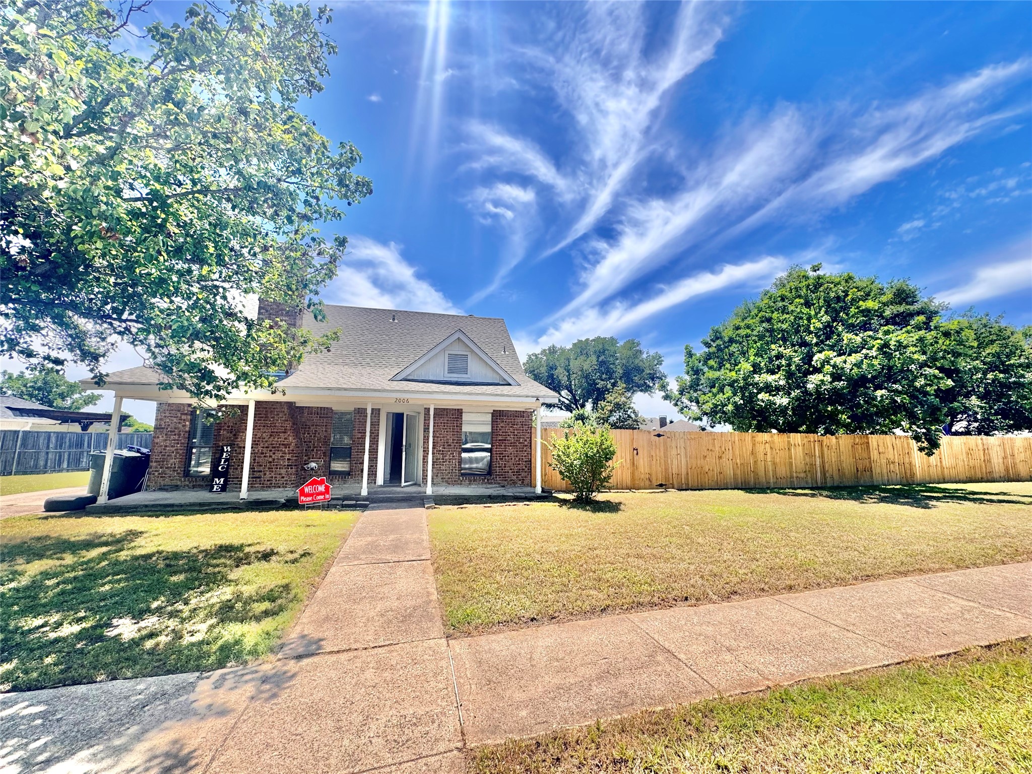 2006 Toulon Lane Carrollton TX 75007