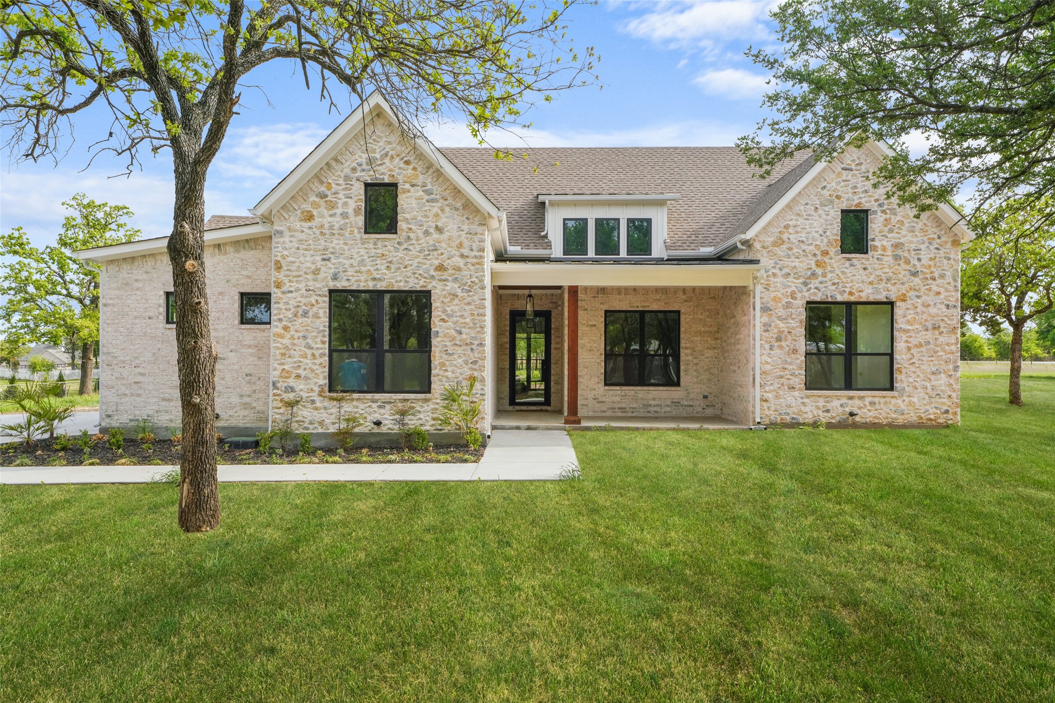 1000 Bluebonnet Ridge Weatherford TX 76087