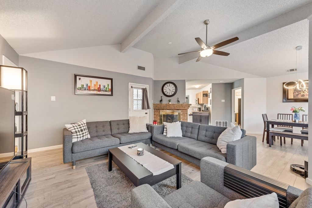 1443 Windmill Lane Mesquite TX 75149