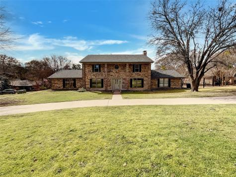 7441 Lochwood Court Fort Worth TX 76179