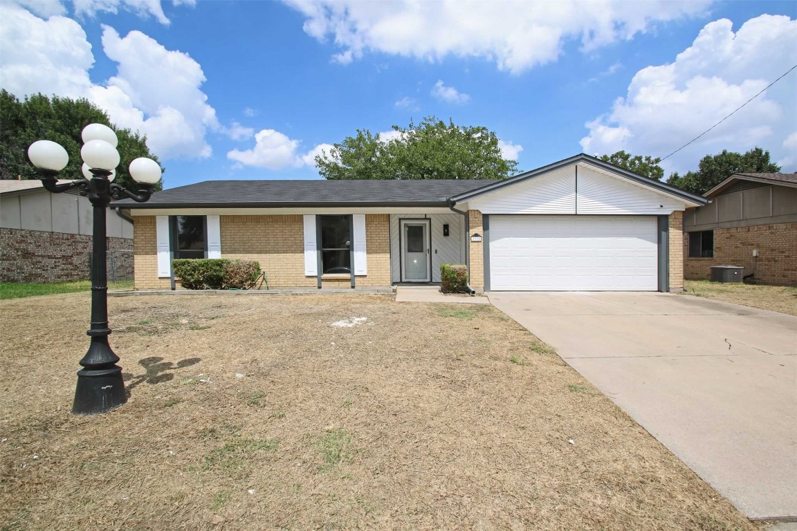 2330 Wilmer Drive Grand Prairie TX 75052